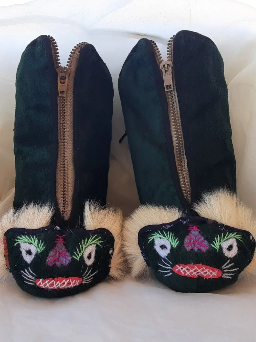 Vintage Chinese Forest Green Velvet Embroidered Dragon Toddler Baby Bootie Boots